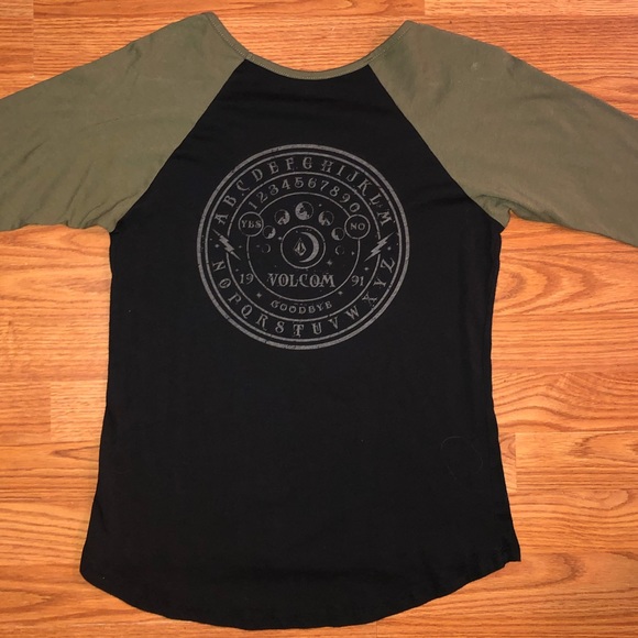 Shirt - Picture 2 of 2